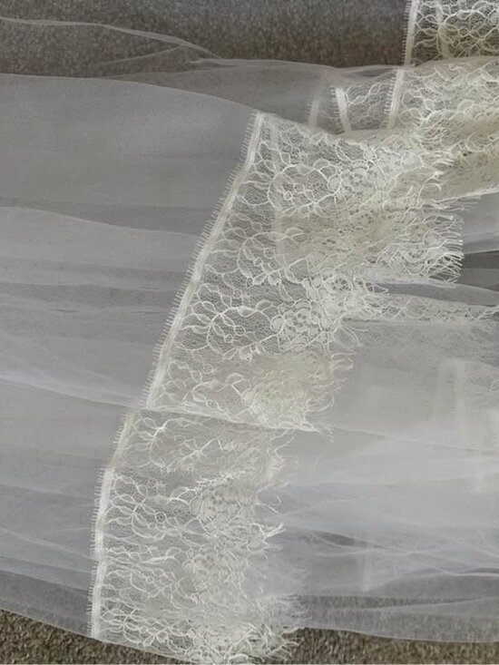 NEW Mantveil Lace Wedding Veil main image 8